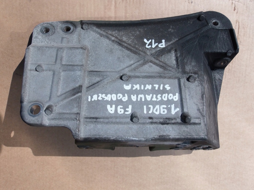 фото №1, Кронштейн двигуна основа 1,9 dci nissan primera p12