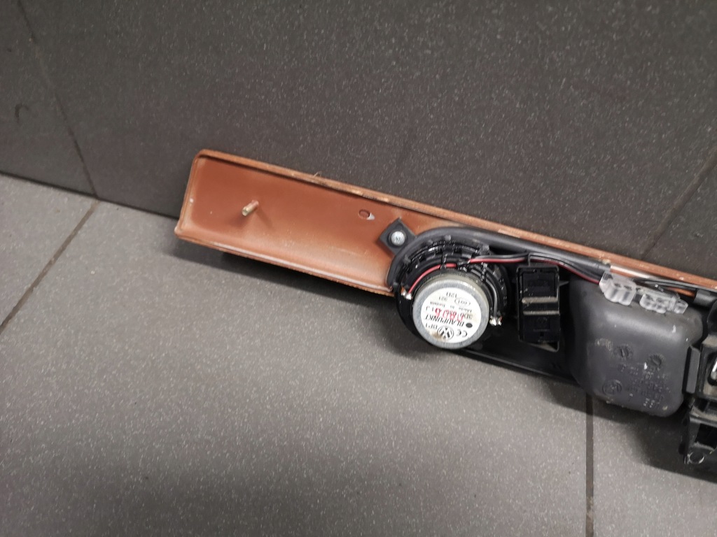 фото №10, Dekor молдинг ручка лівий задня vw phaeton 3d4867101f