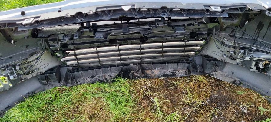 фото №15, Бампер передний перед peugeot 5008 i