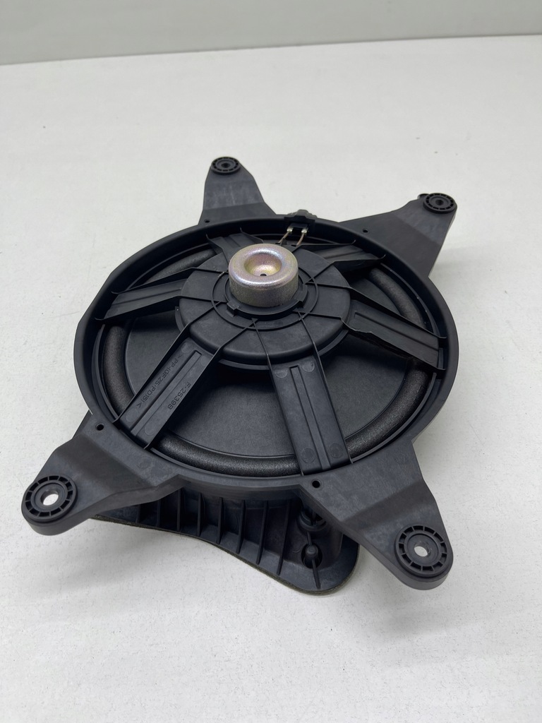 фото №10, Audi a6 c7 sedan динамік полиця багажника сабвуфер