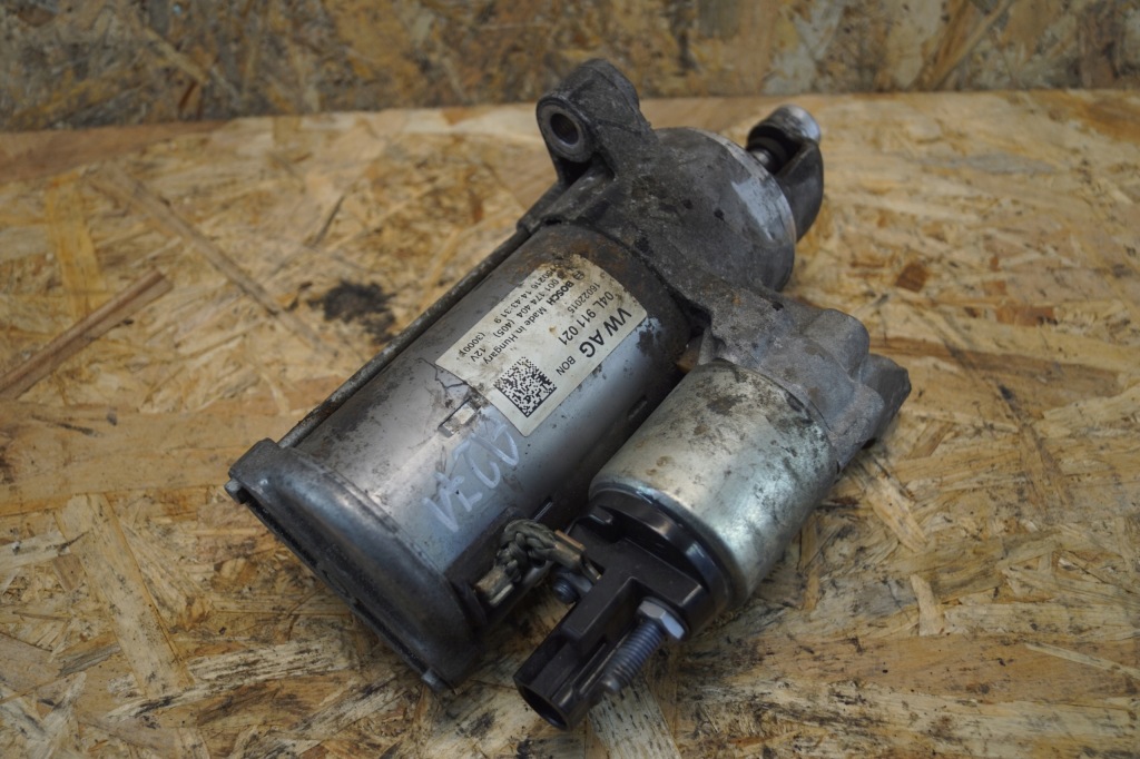Стартер audi a4 b8 a5 2.0 tdi 04l911021 в Україні
