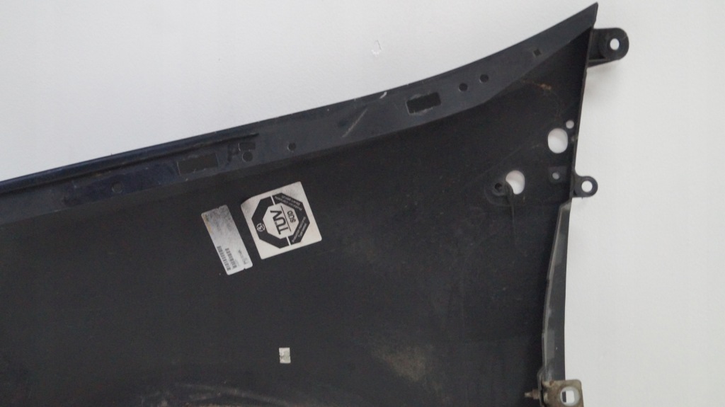 Крыло  передний правый  renault clio 3 рестайлинг  nv676 185 2010 Доставка