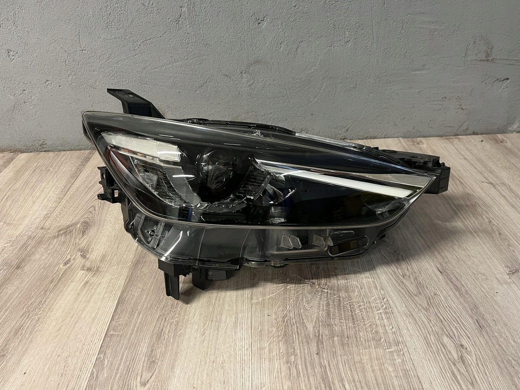 фото №1, Mazda cx-3 лампа правий перед full led