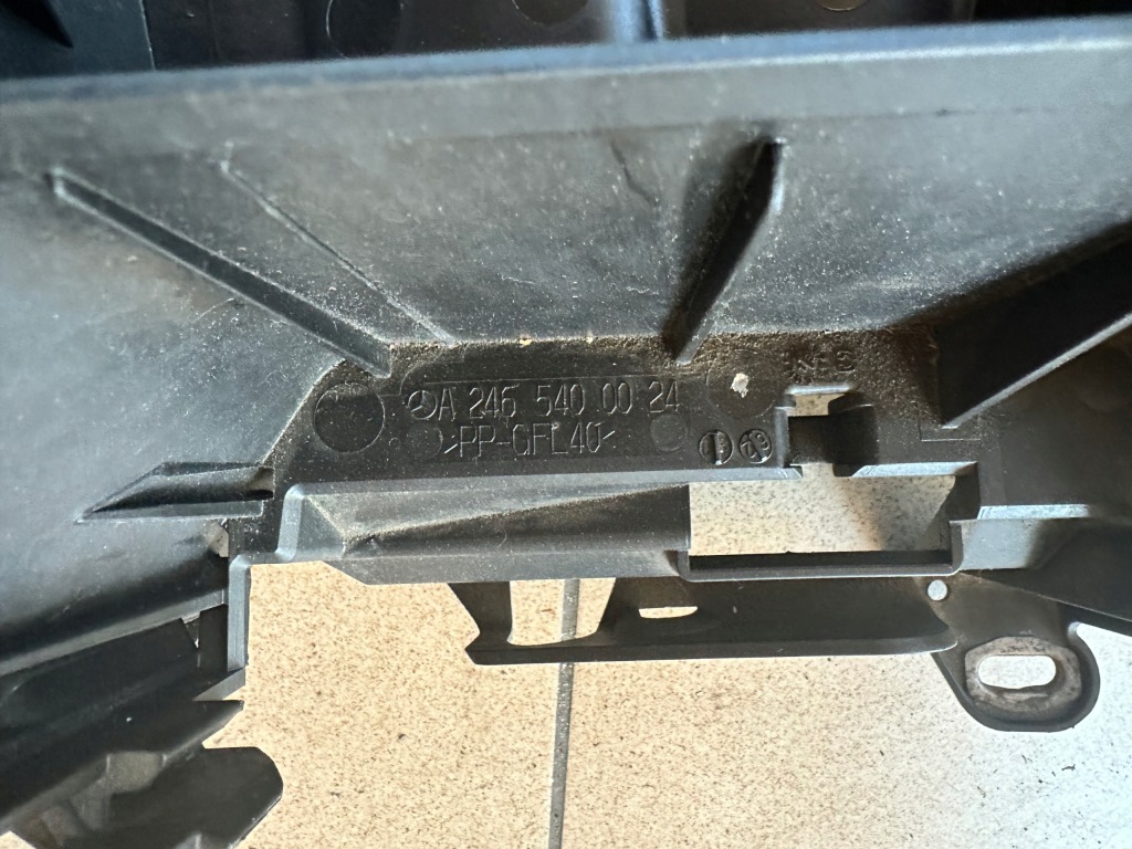 фото №10, Mercedes a klasa w176 b klasa w246 коробка корпус предохранителей комплектная