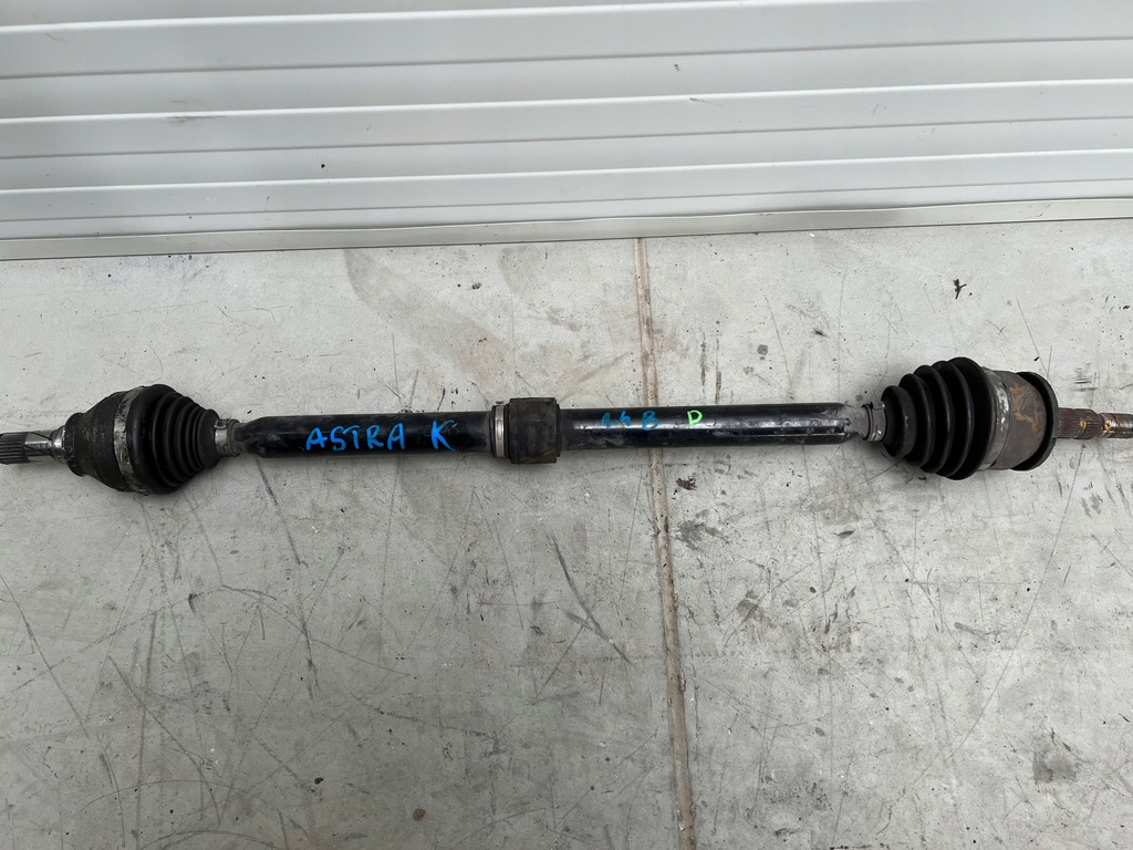 фото №1, Opel оригинальный номер 13367052 wał приводной