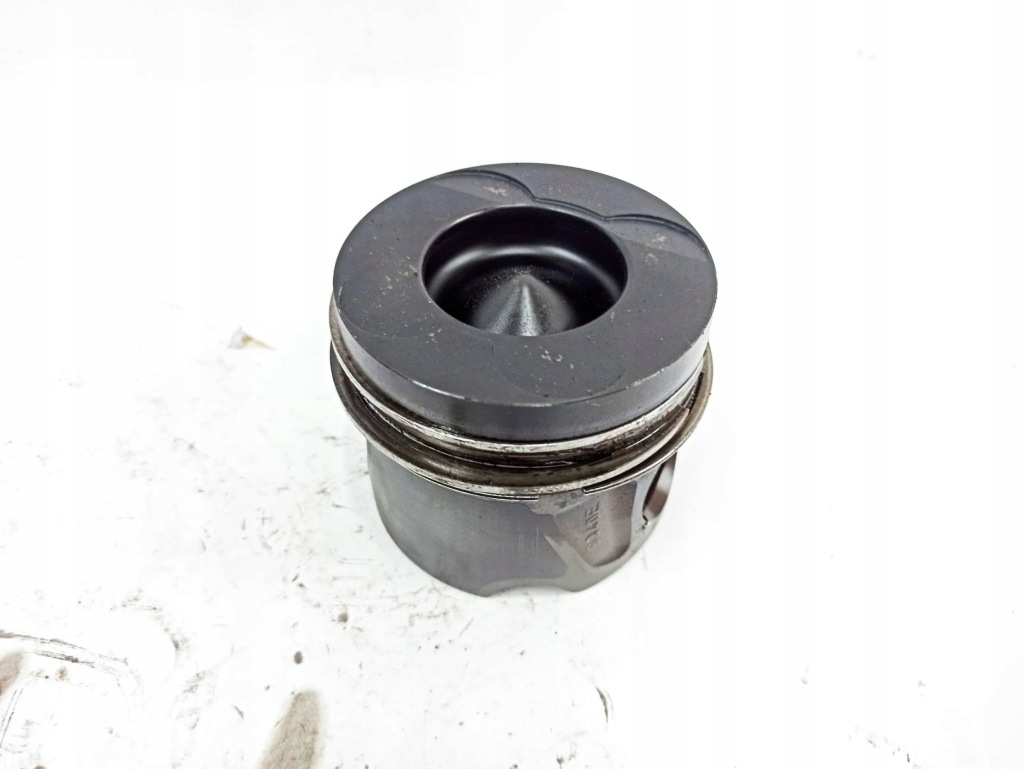 фото №5, Mercedes-benz cls c219 2005 поршни