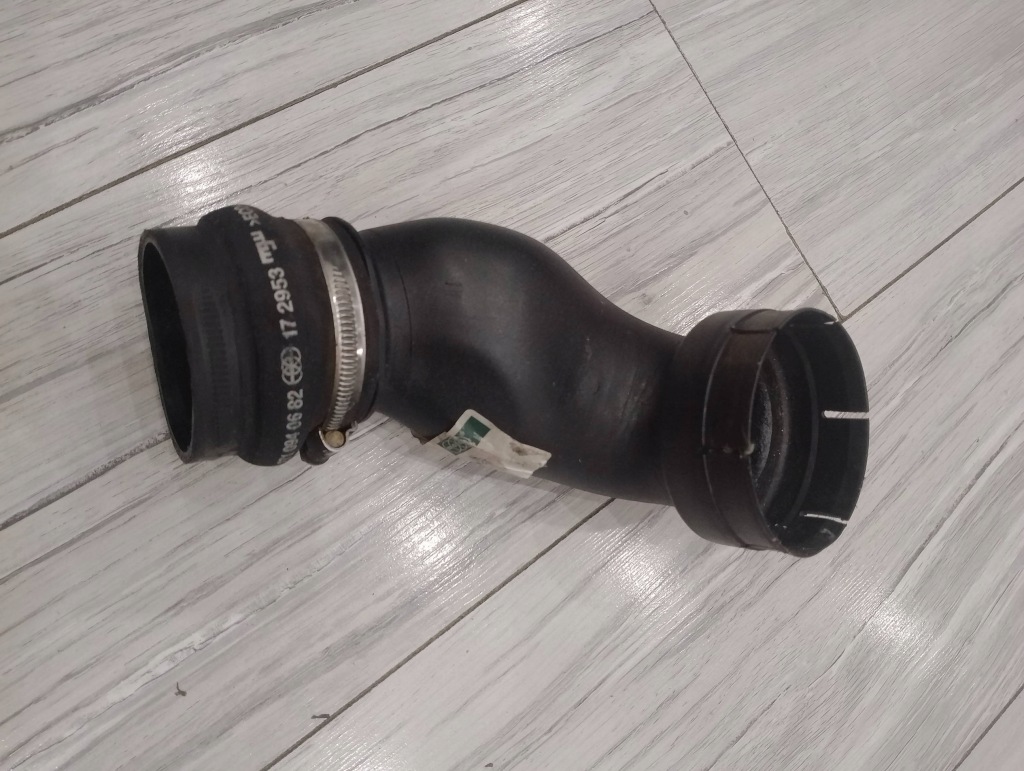 фото №1, Труба wąż повітрозабірник повітря mercedes w203 a2710901437