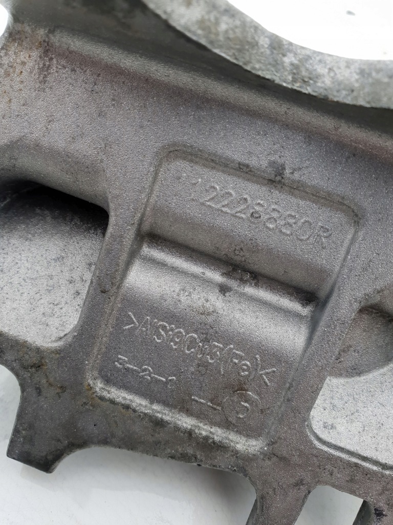 фото №7, Renault captur i 13-19 кронштейн подушка подвеска коробки 112228880r