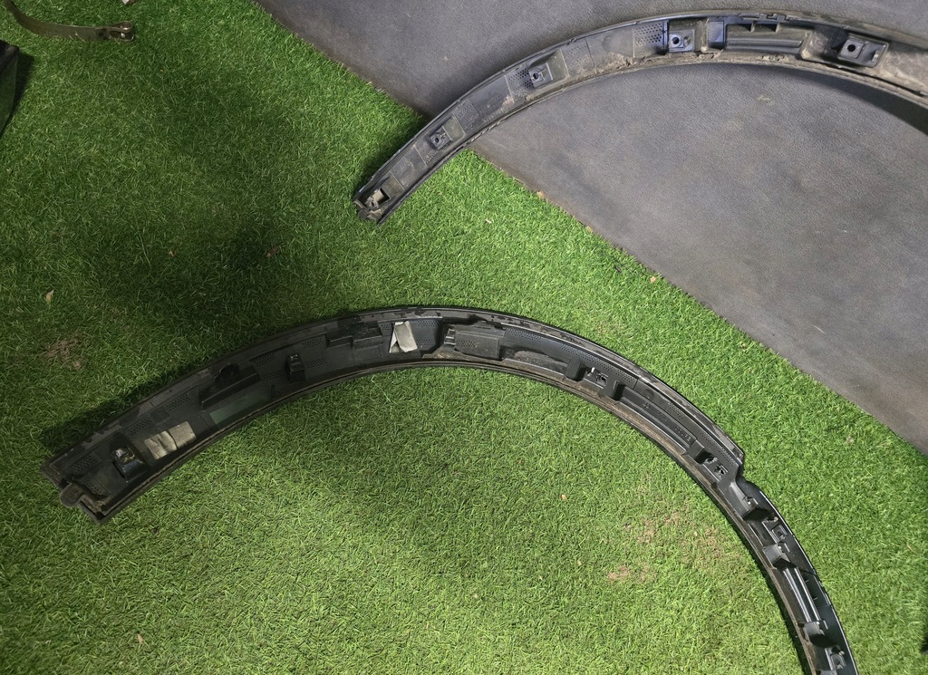 фото №8, Молдинг крыла левая правая задняя porsche cayenne 9y3 coupe 9y3854731e