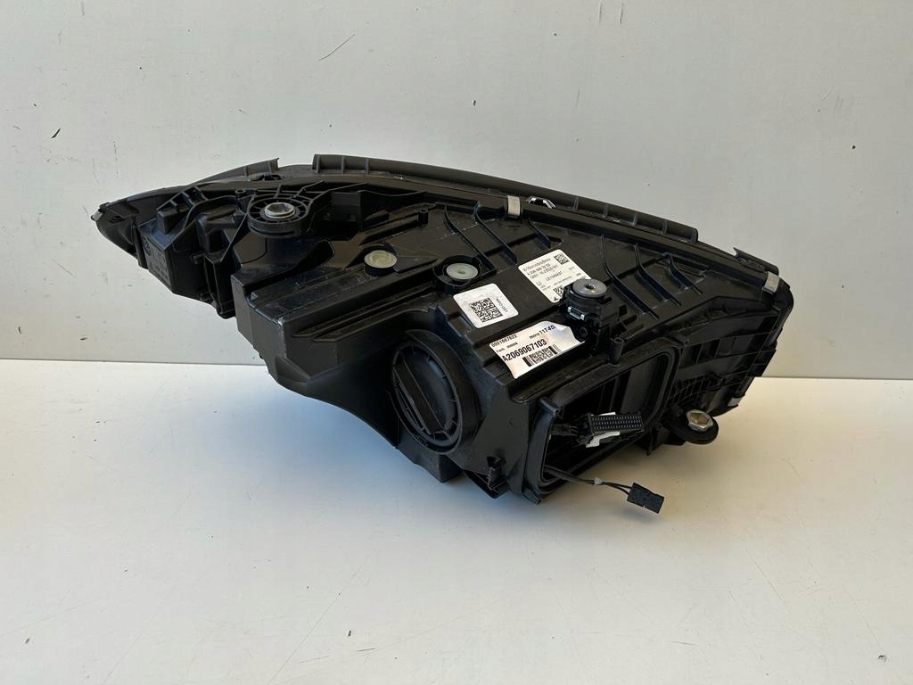 Mercedes c 206 performance фара led 2069067103 Доставка