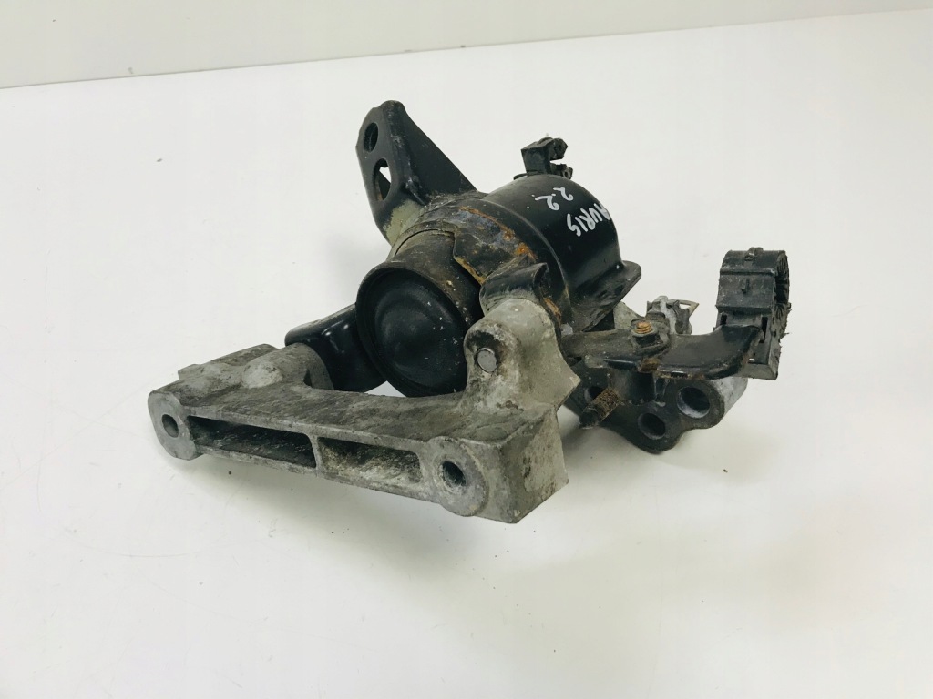 фото №4, Toyota auris i 2.2 кронштейн подушка двигуна