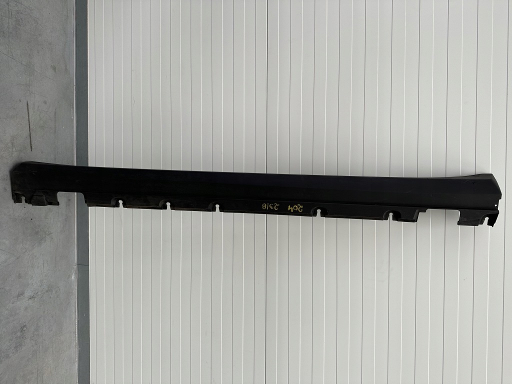 фото №1, Молдинг порог левая mercedes glk 204 x204