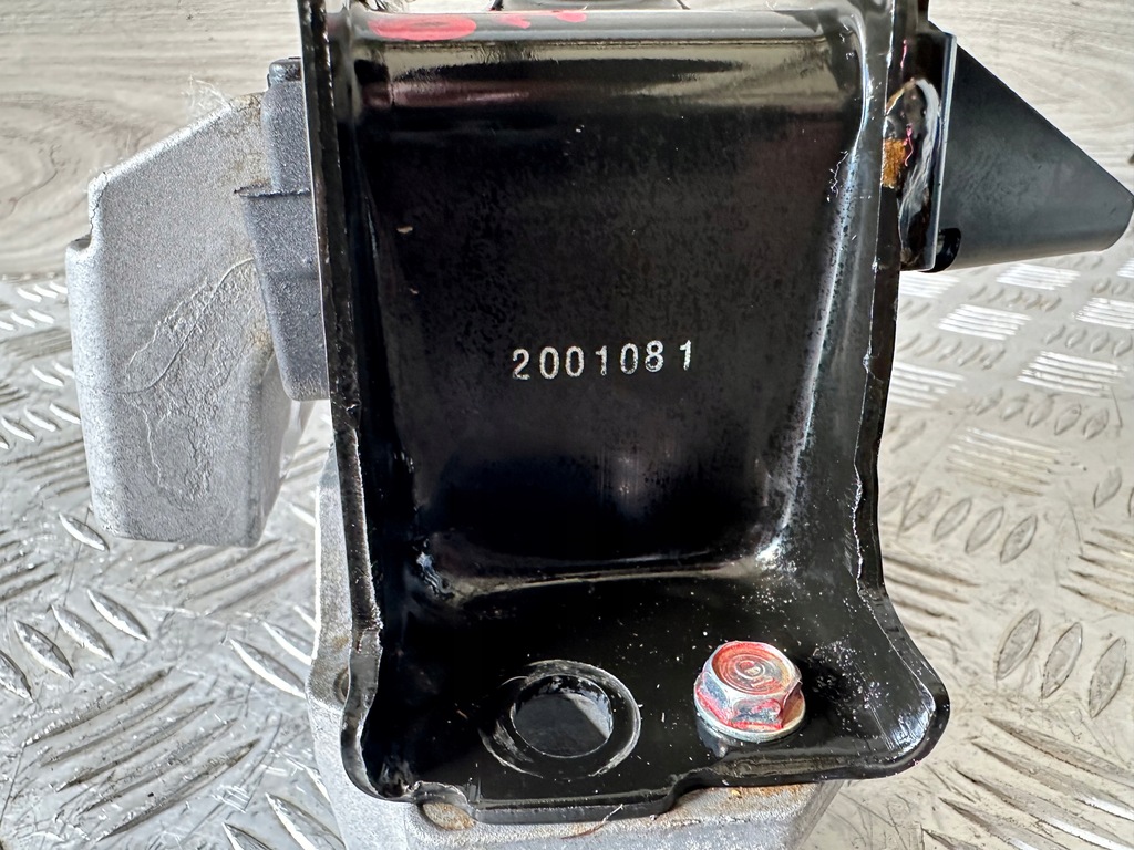 фото №11, Mitsubishi outlander iii 2.4 hybrid кронштейн подушка двигателя правая 1091a211