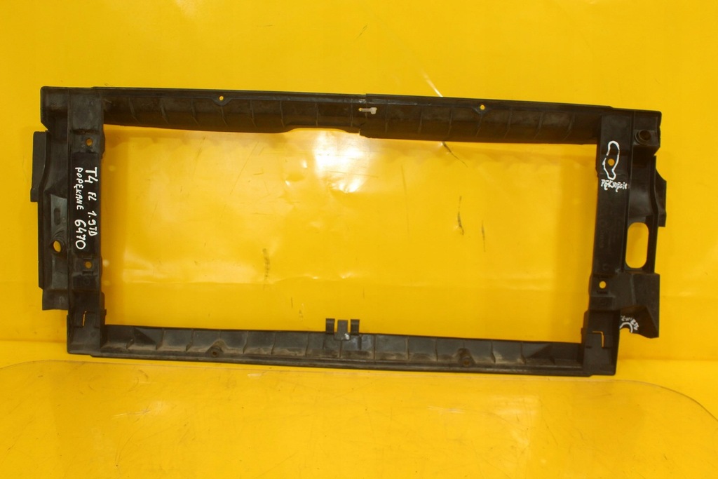 фото №5, Воздуховод ловушка воздуха pas передний vw transporter t4 701121283g