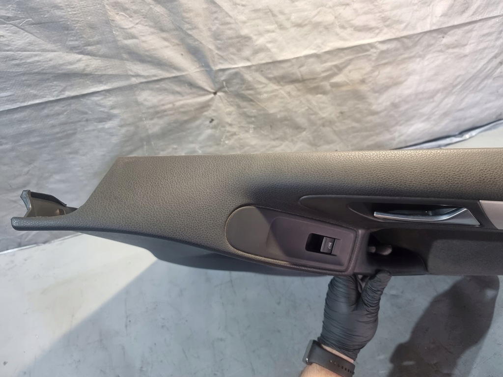 фото №10, Обшивка дверь правый перед оригинальный номер 5k4867012 vw golf vi hb 5d 10r