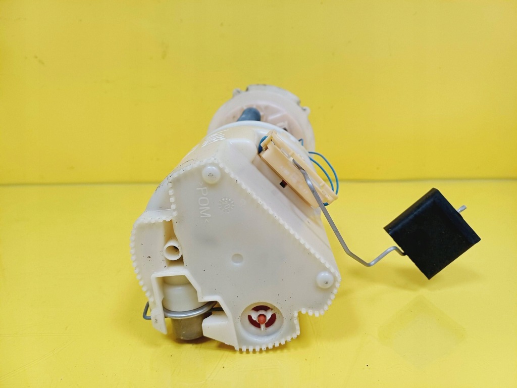 Помпа насос пального w бак mercedes w169 1.7b nr109 Зі Шроту