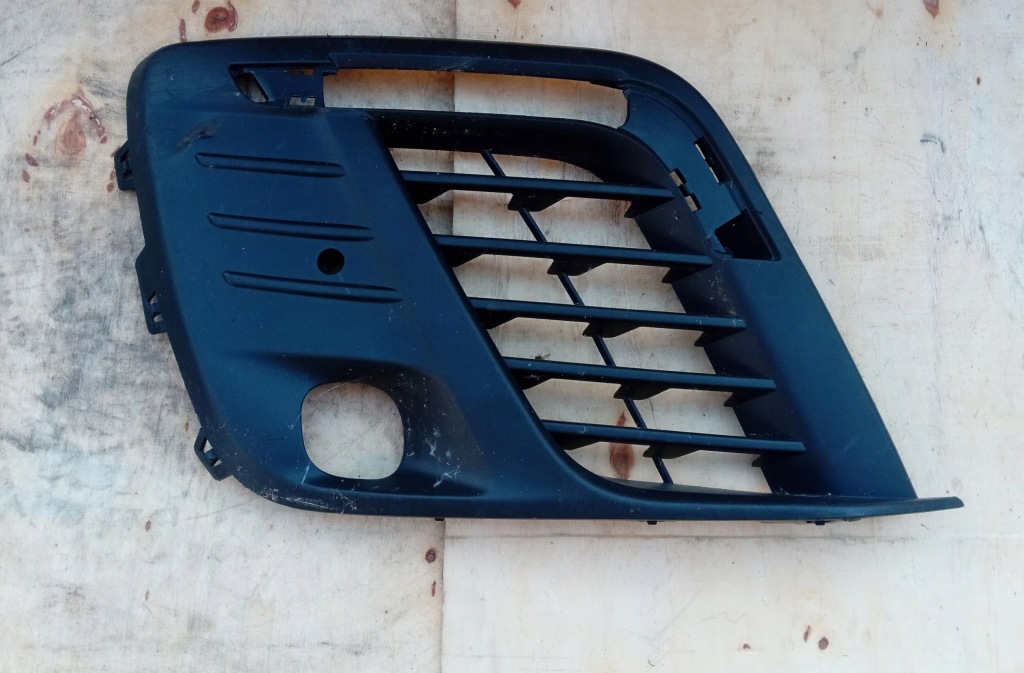 фото №1, Peugeot expert jumpy решётка правая перед бампера
