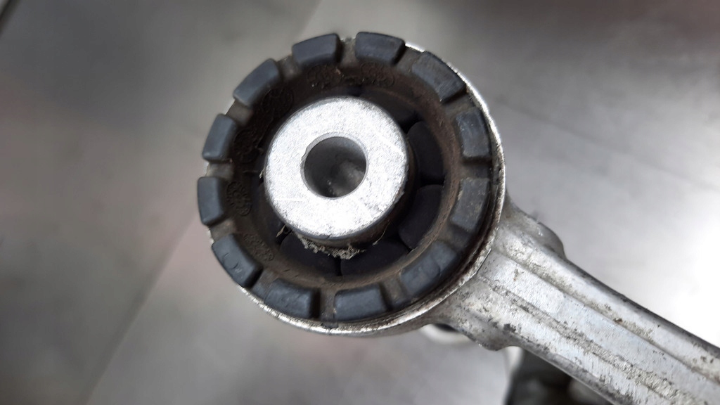 фото №6, Важіль перед передній лівий верхній 31360836 volvo v90 s90