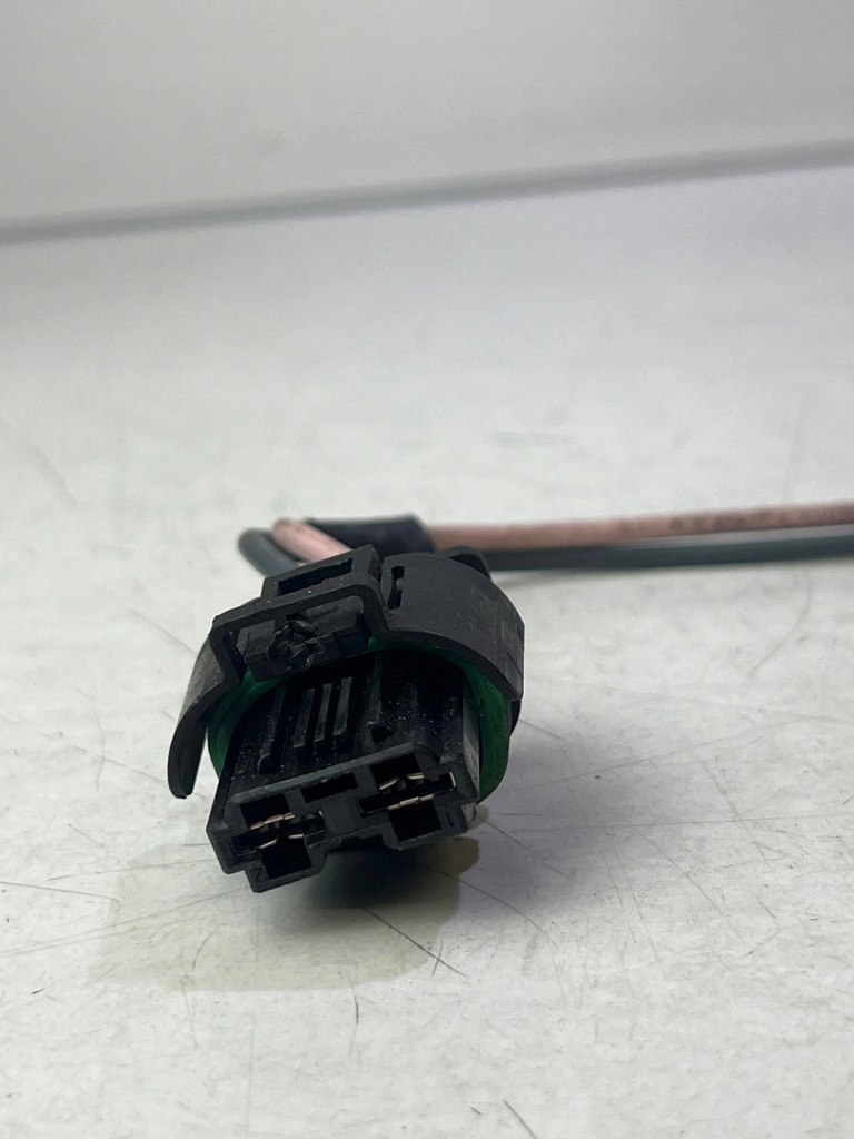 фото №10, Разъёмы штекер колодка коробка предохранителей bsm r03