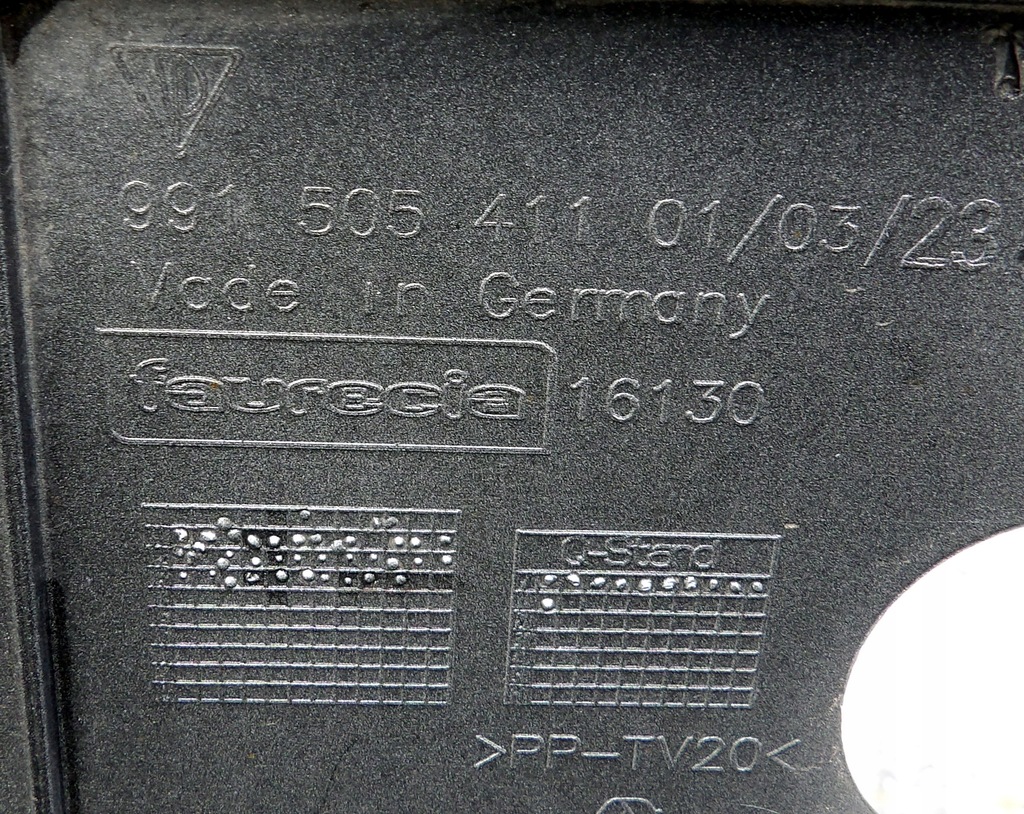 фото №16, Porsche 911 бампер задний usa 991505411