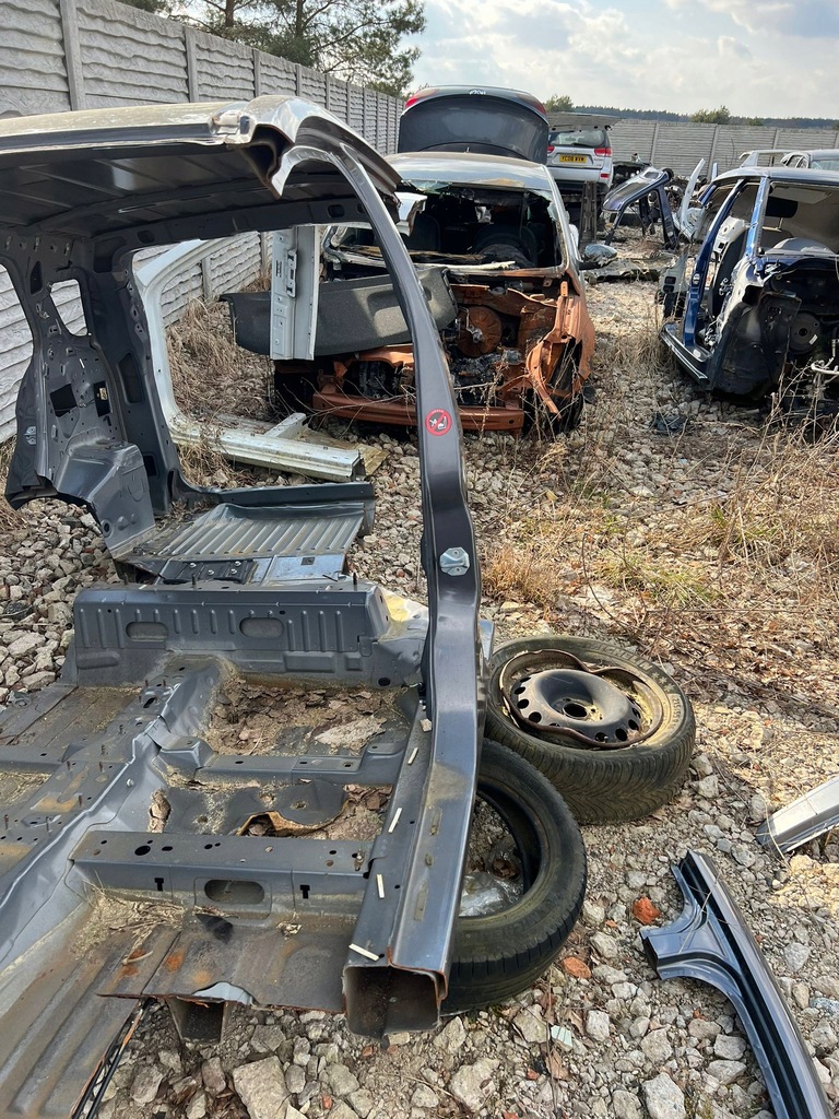 фото №10, Дах обшивка ford ecosport