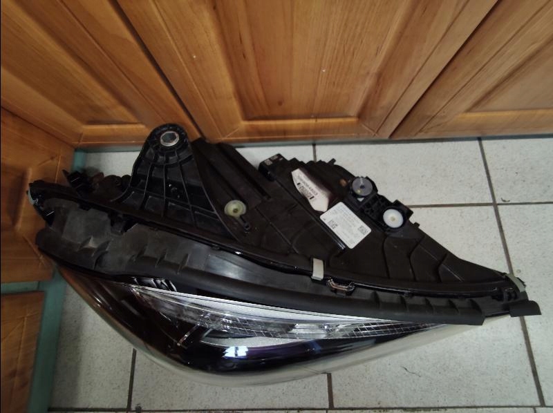 фото №6, Лампа передняя перед mercedes w206 digital light