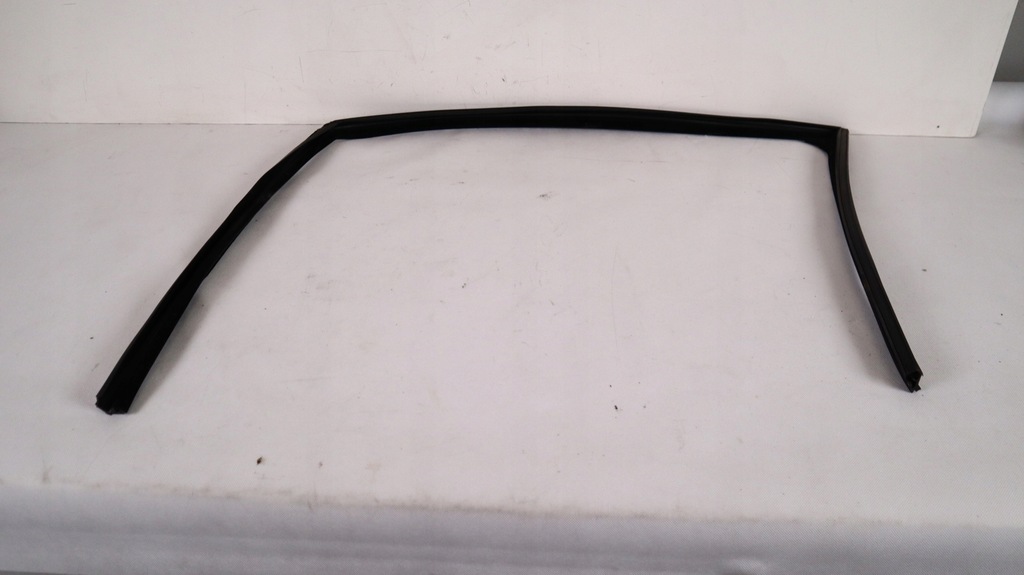 фото №1, Land rover discovery sport l550 прокладка дверь левая перед