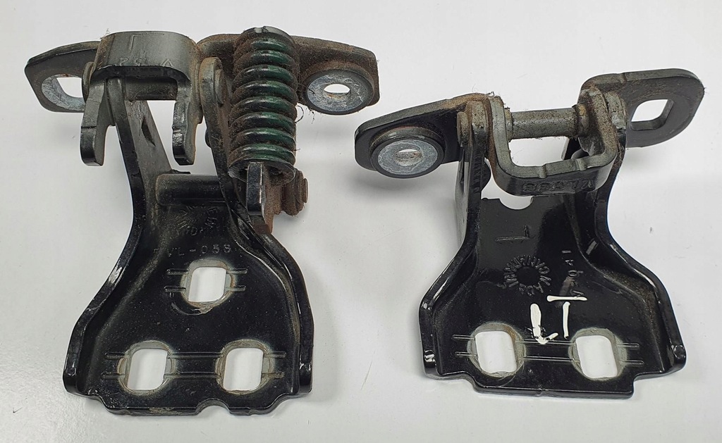 фото №1, Петли дверь левый задняя jeep cherokee iii wh пара