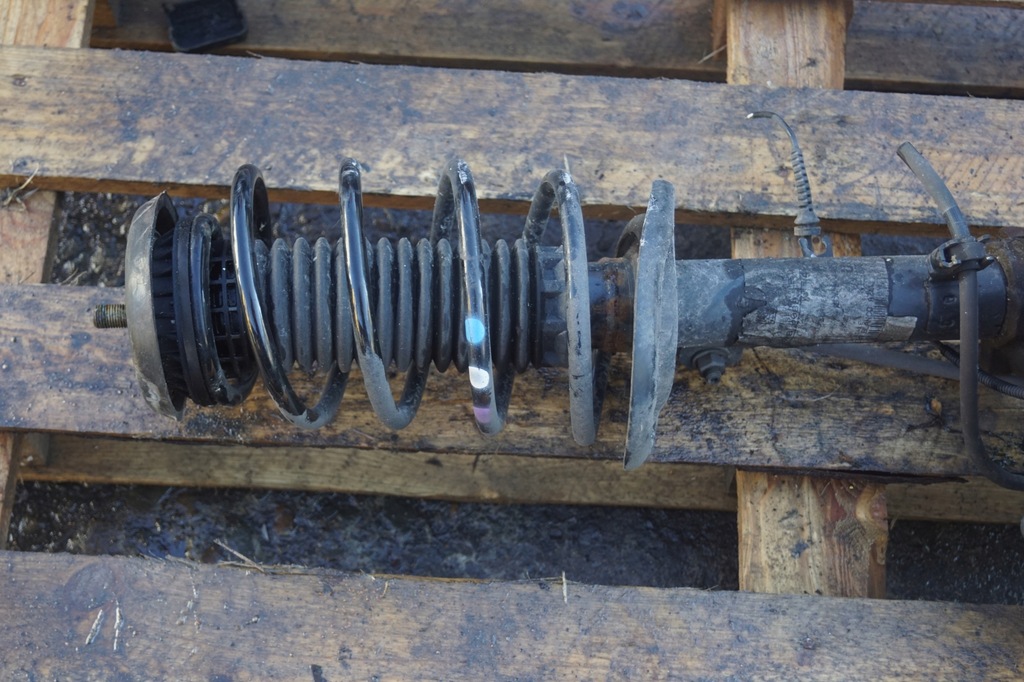 фото №4, Поворотный кулак левый перед citroen c4 cactus lift 1.2thp