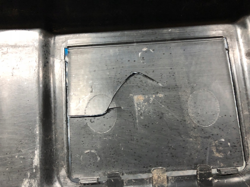 фото №8, Mercedes w124 sedan захист молдинг поріг багажника 1246942425