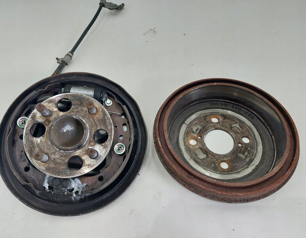 фото №2, Ступица левый задняя abs toyota yaris ii