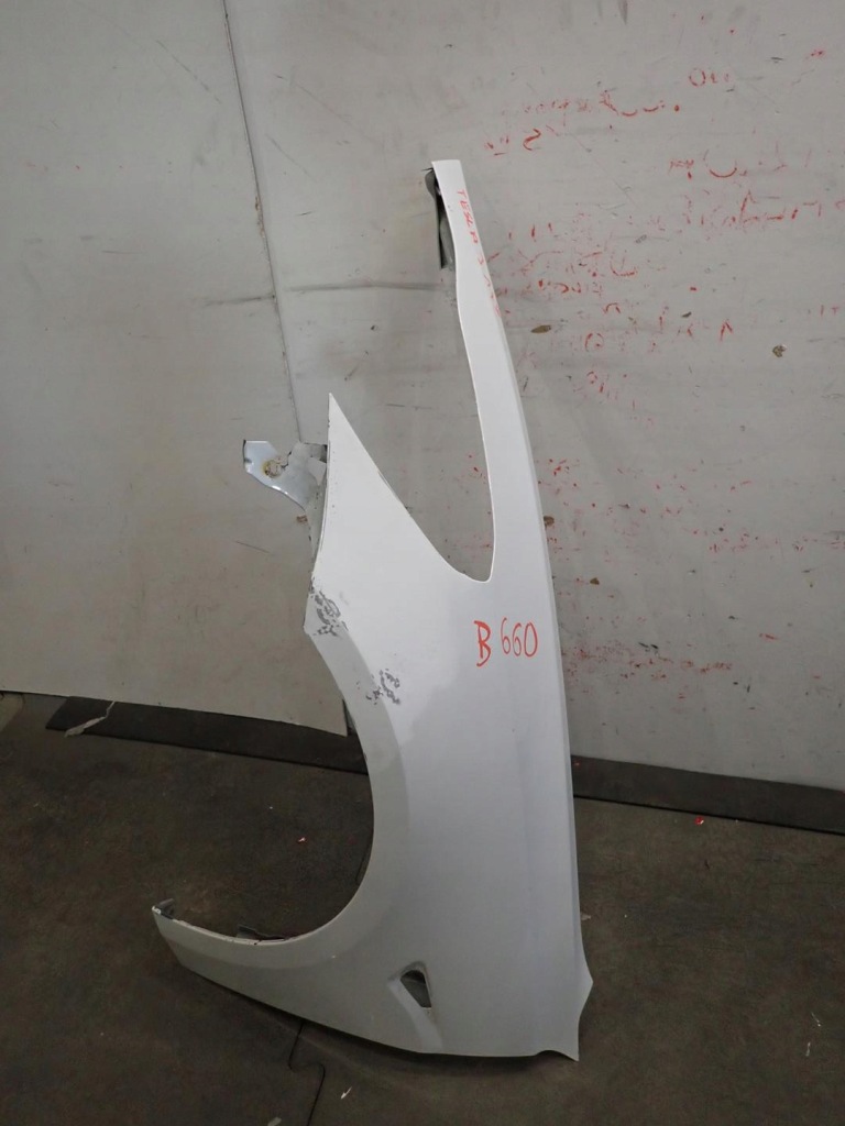 Купить Крыло перед передний левый tesla 3 2017-