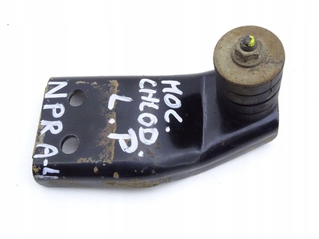 фото №1, Isuzu n35 n75 npr 3.0 tdi кронштейн радиатора левая