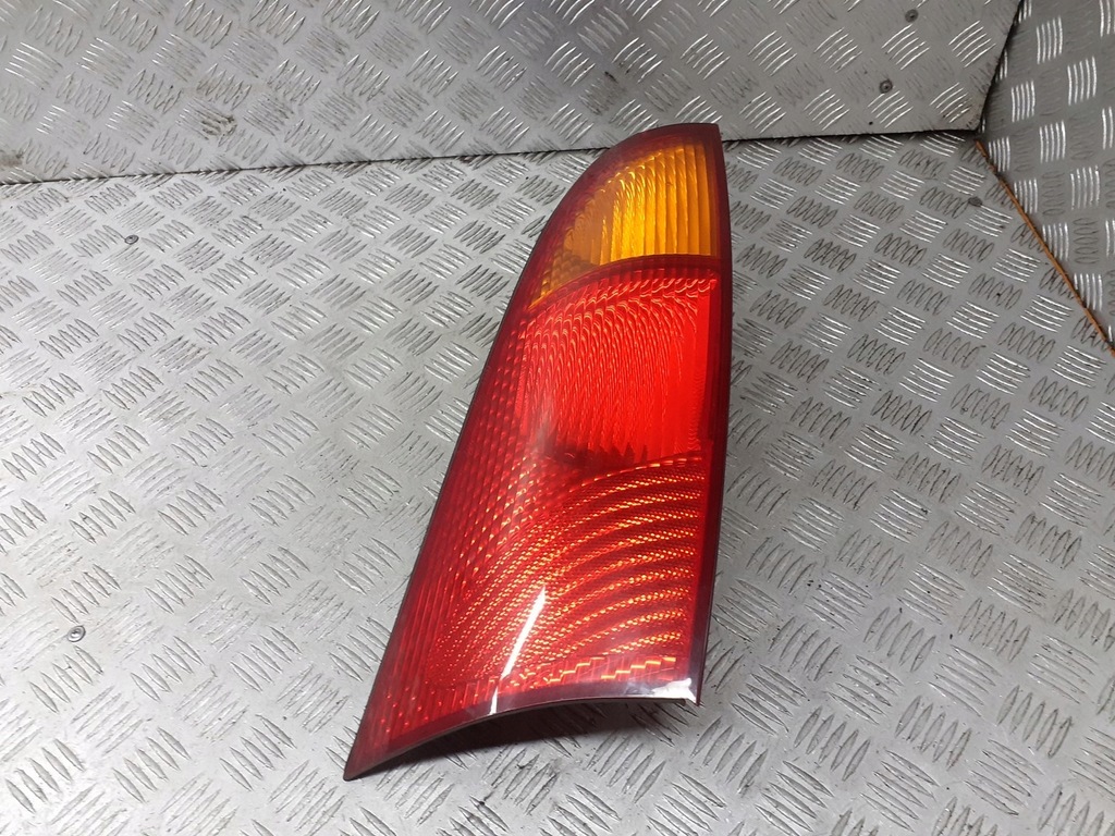 фото №1, Лампа правая задняя ford focus mk1