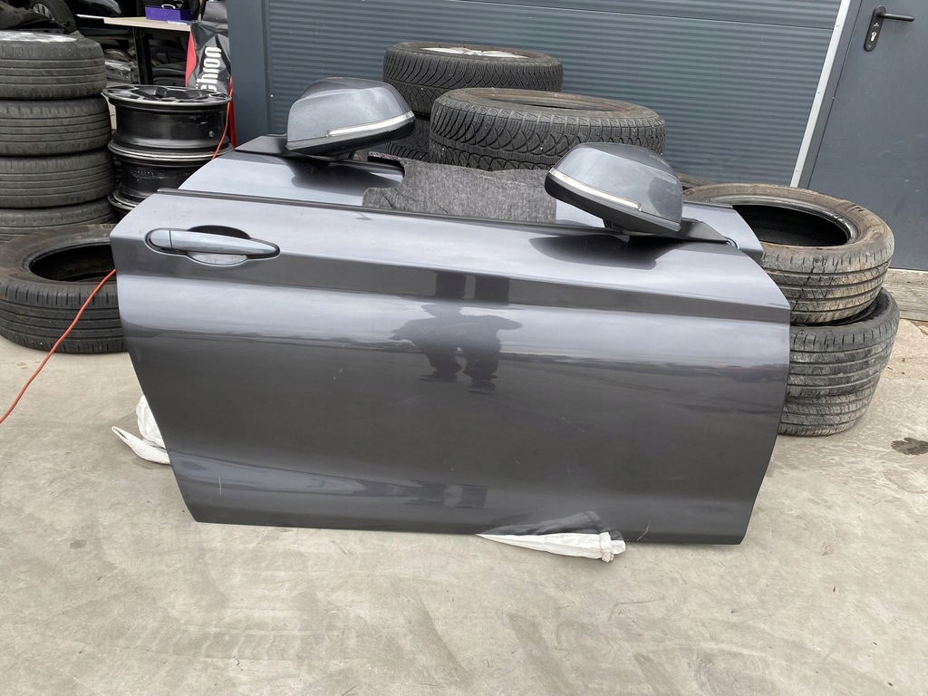 фото №1, Bmw 1 f21 дверь правое