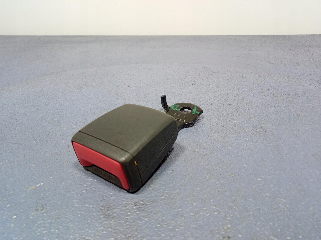 фото №1, Porsche panamera ii 971 клипса пряжка поперечина задняя 971857739