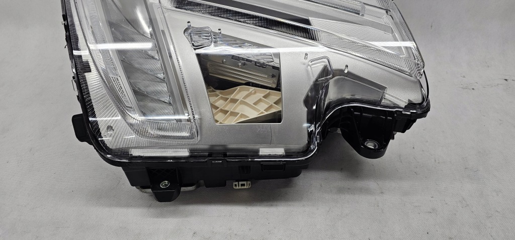 фото №5, Volvo fh5 21 лампа перед ліва full led 24056511