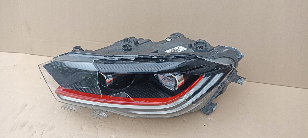 фото №7, Лампа левая vw polo vi gti iq matrix 2g1941035m