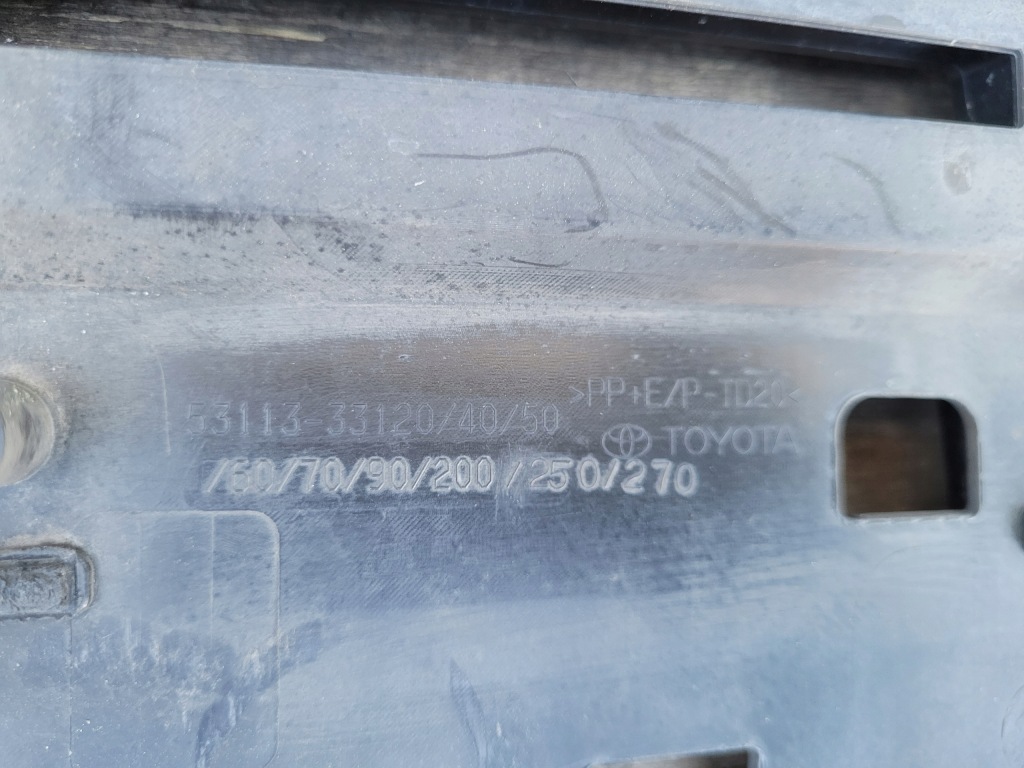 фото №15, Toyota camry viii 8 | бампер перед решётка радиатора решётка lift 52119-33c50 | 0923