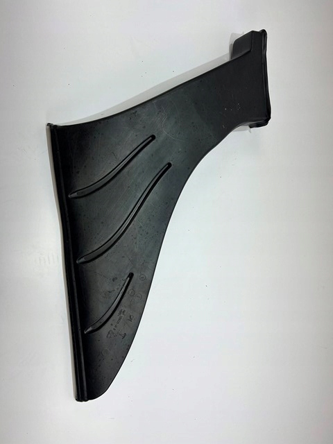 фото №1, Tesla s lift труба впуск воздуха 1059335-00-b