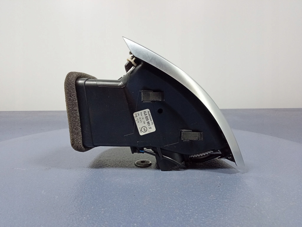 фото №5, Audi q7 i 4l решётка обдув панели левая 4l0820901t