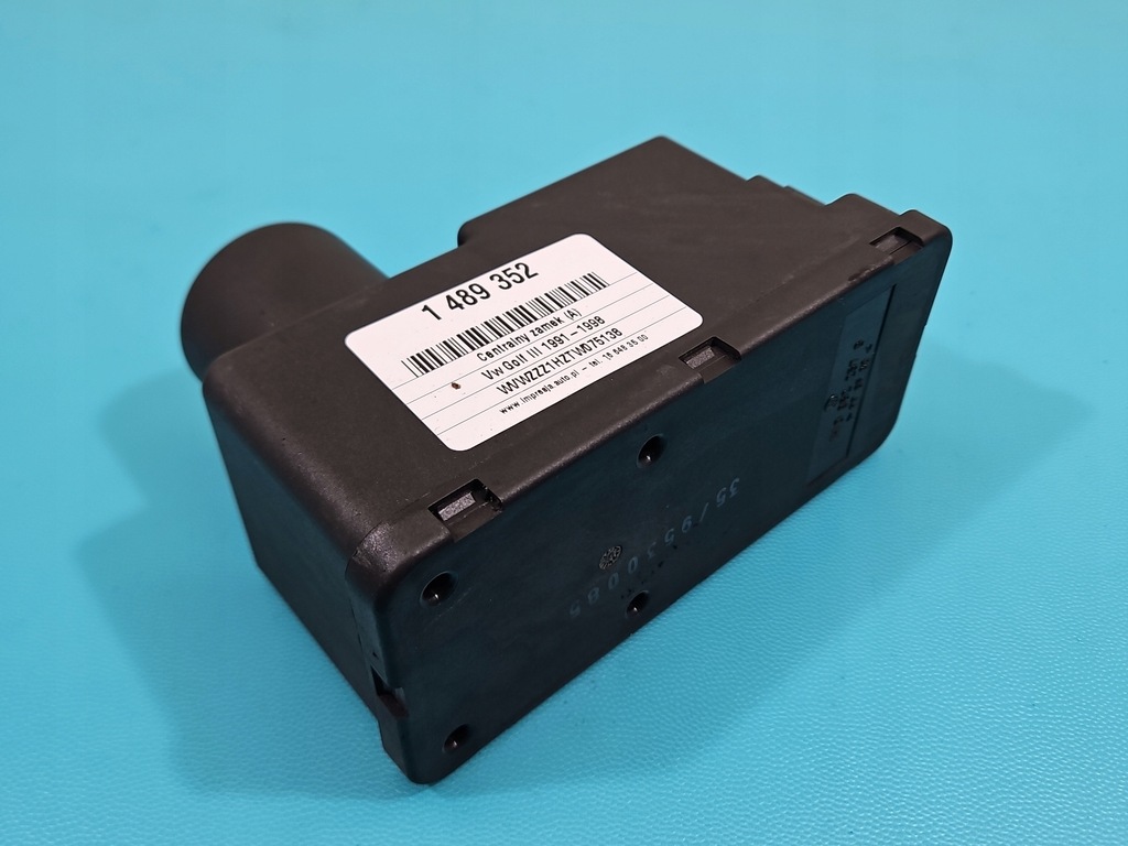 фото №1, Помпа центрального замка vw golf iii 1h0962257g -