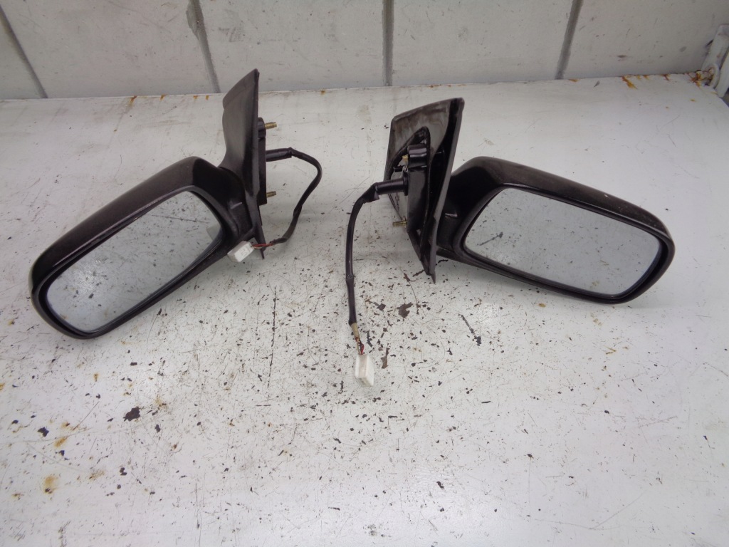 фото №1, Зеркало левая daihatsu yrv 3pin