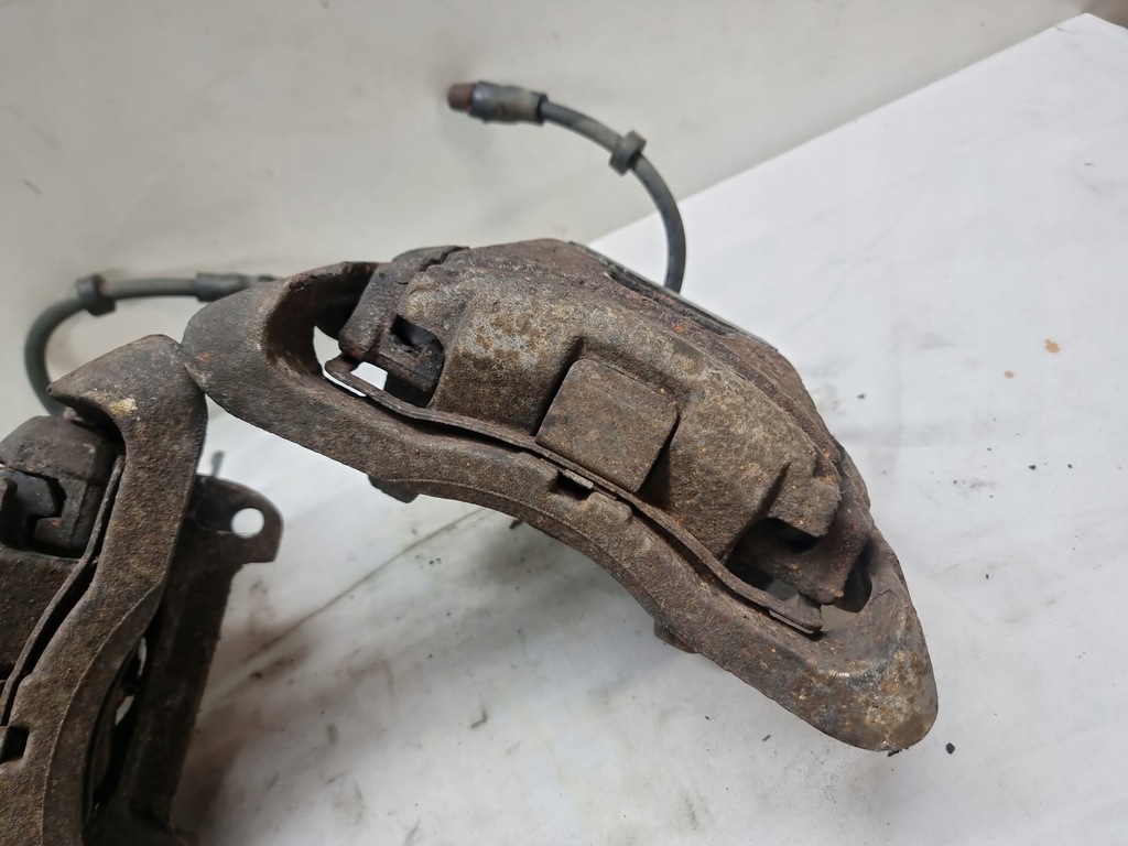 фото №6, Audi a6 c6 kombi avant супорти гальмівні перед