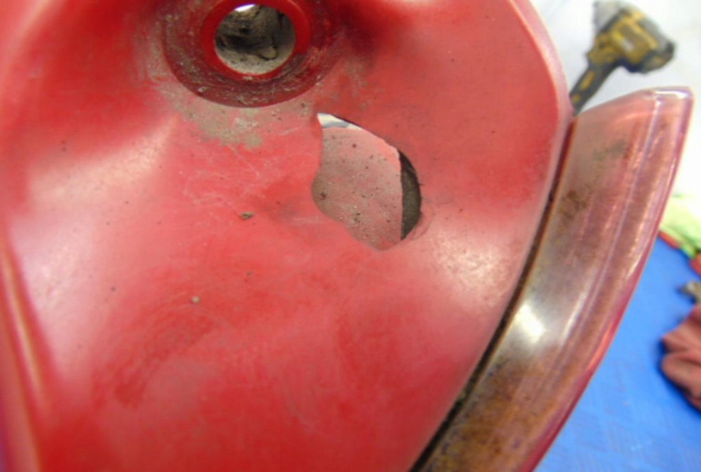 фото №3, Peugeot 307 лампа задняя правая