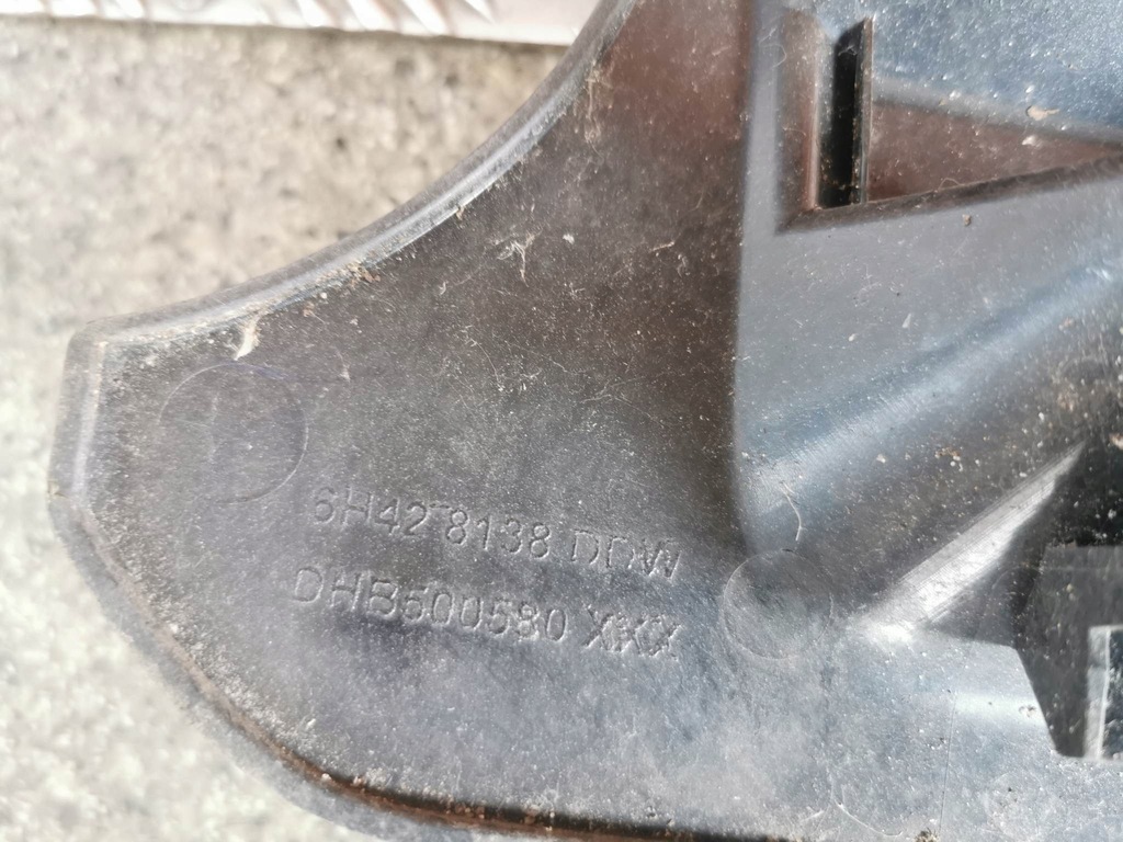 фото №4, Решітка радіатора решітка радіатора land rover оригінальний номер 6h428138