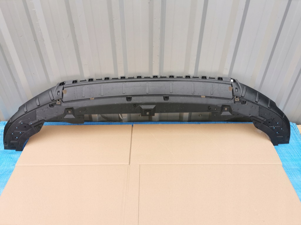 Купити Audi q2 81a плита захист pod бампер передній 81a807233b