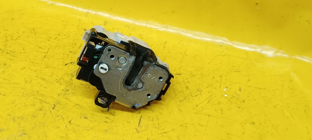 фото №9, Замок дверь правый задняя panda ii 1925220 03-12r