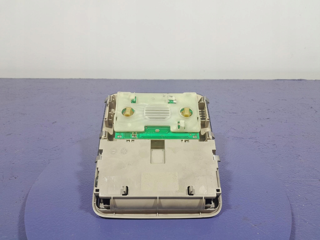 Купить Alfa romeo 159 лампа бардачок потолочный перед