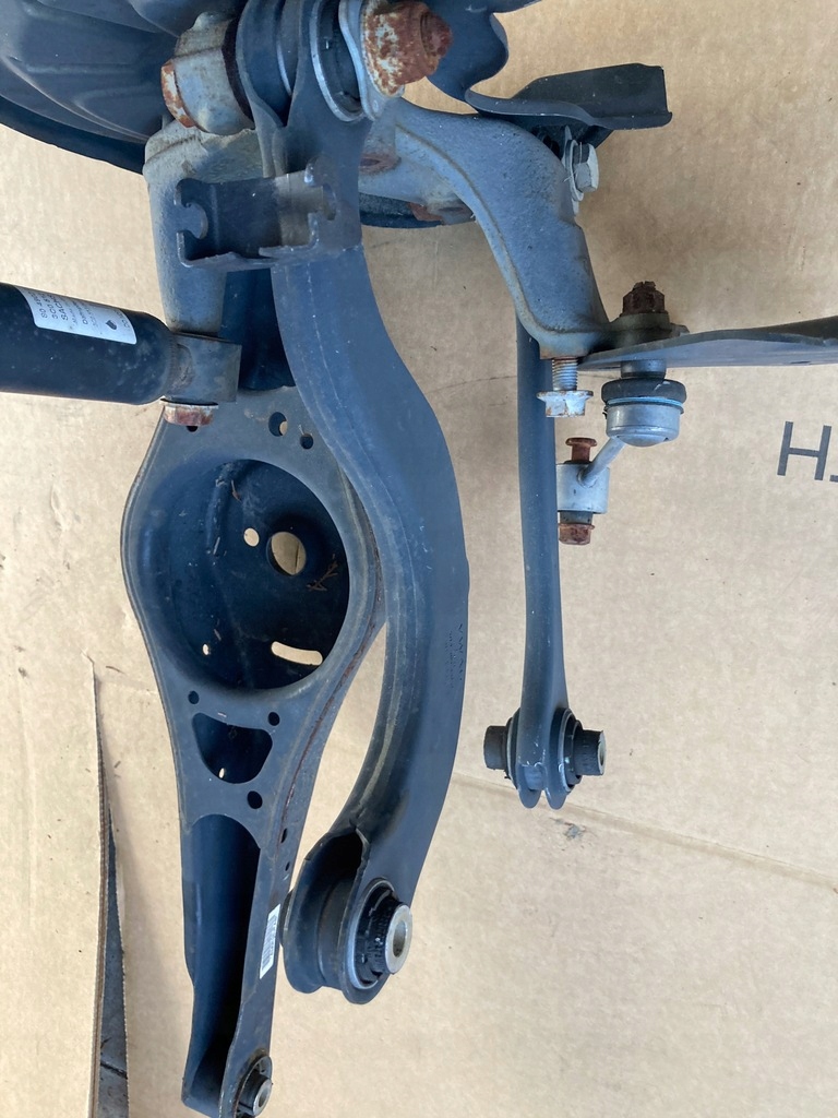 фото №10, Skoda superb 2 поворотный кулак левая задняя рычаг 3c0512011be 5q0505351b 5q0505323c